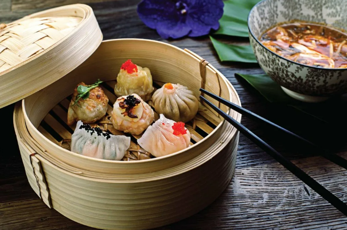 [Екатерина Сваровская] Китайские пельмени (2023)_0.png